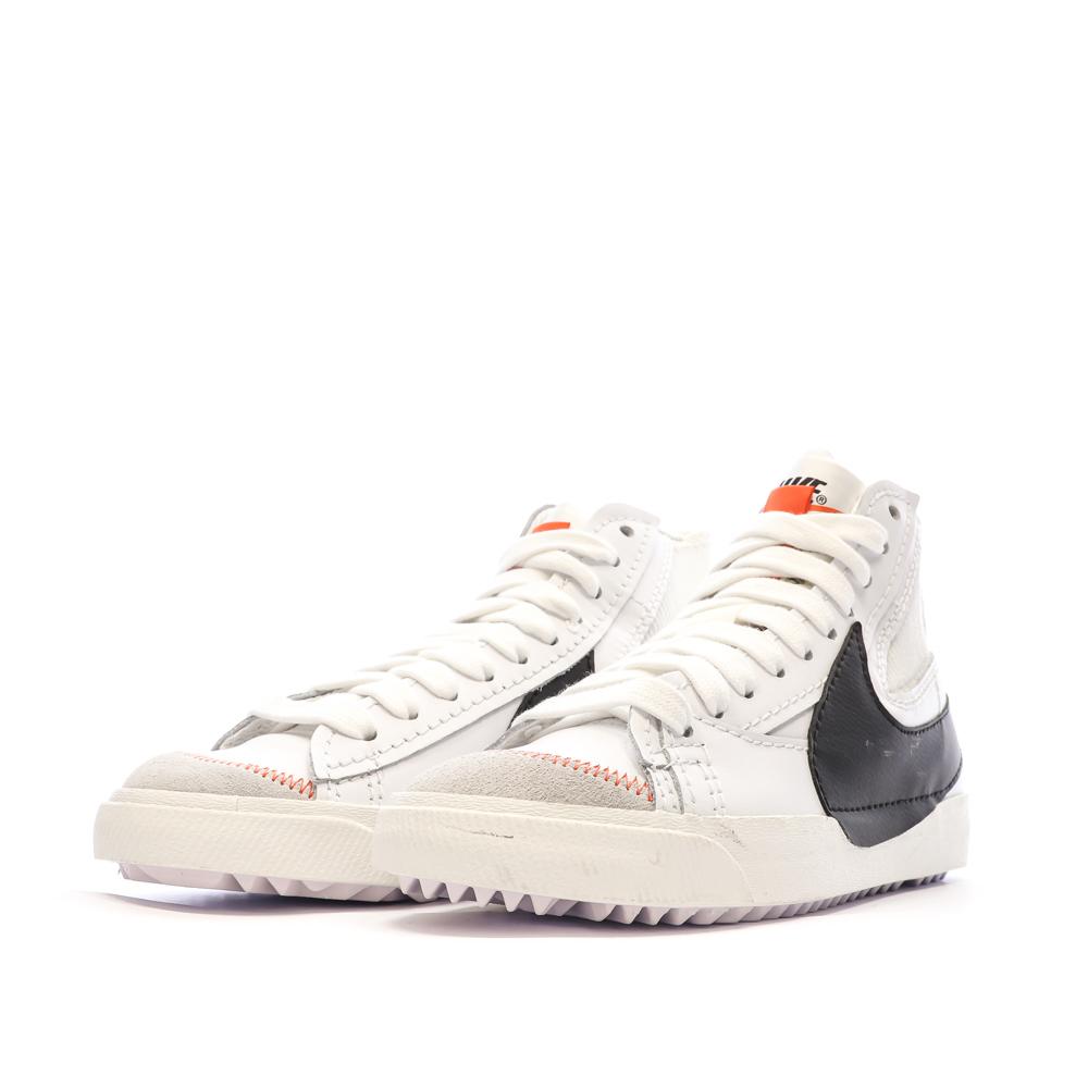 Nike Baskets Blanches/Noires Femme Nike Blazer77