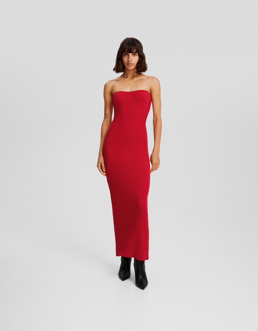 Vestido midi com decote bandeau