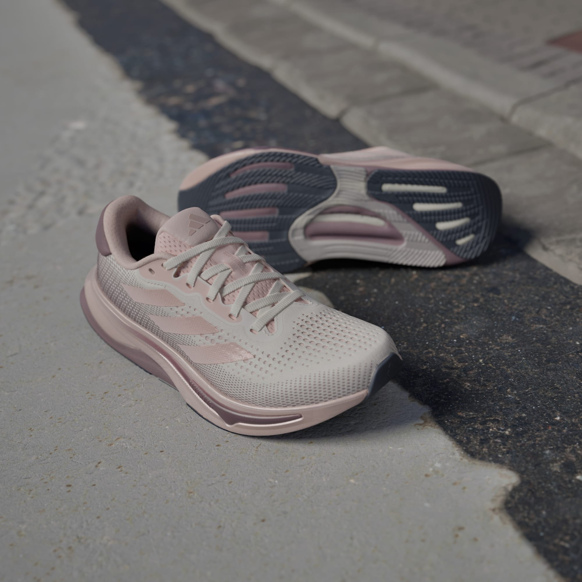 Supernova Solution Dame Off White/Sandy Pink Metallic/Sandy Pink