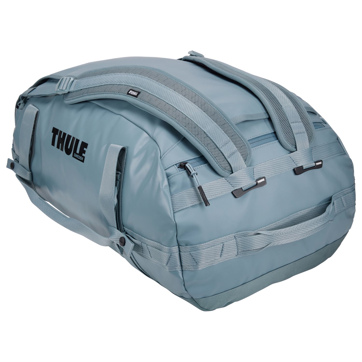 Thule Chasm Duffel 70L pond