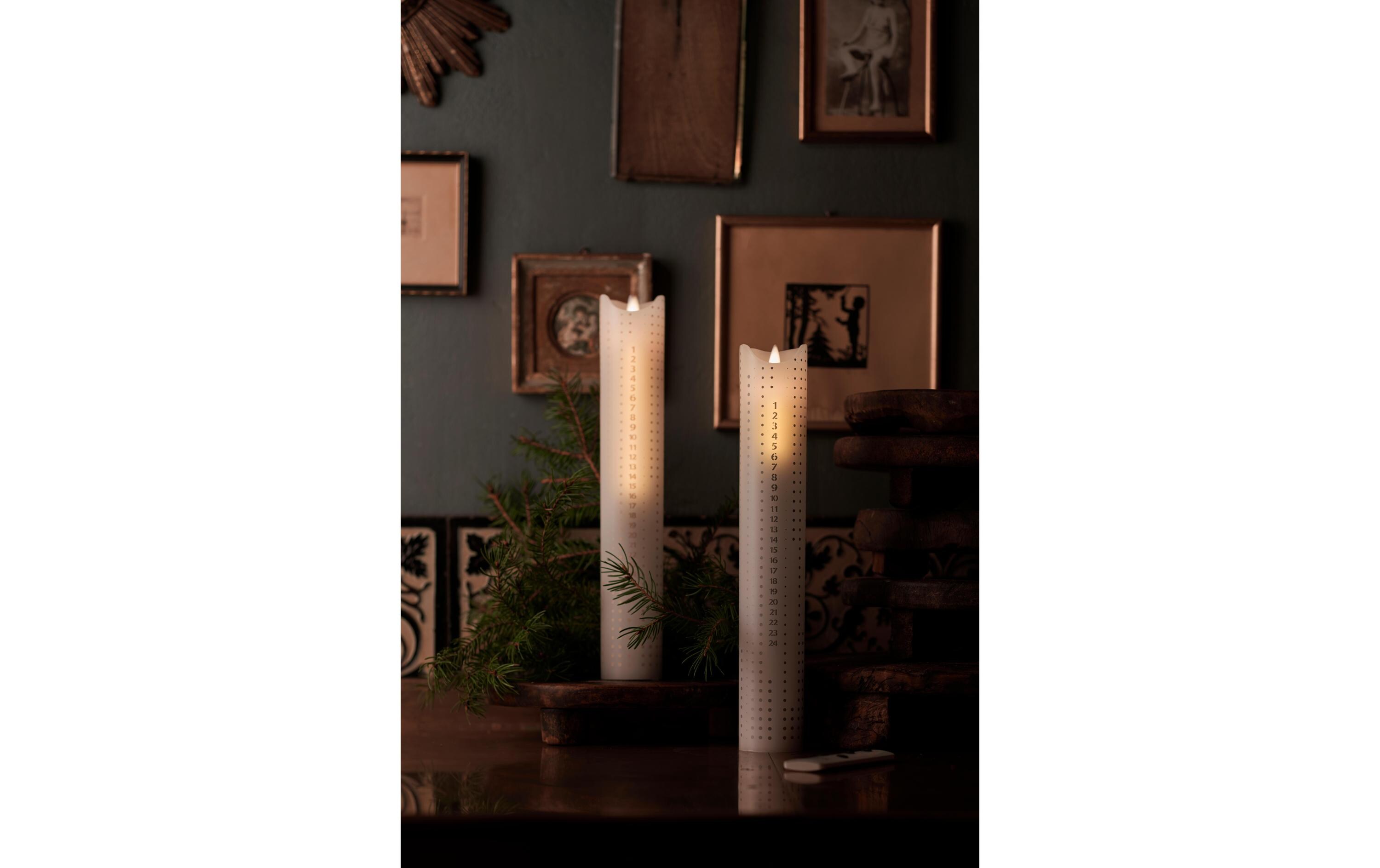 LED-Kerze Sara Adventskalender, Ø 5 x 29 cm, Gold/WeissLED Kerze Adventskalender mit goldenen Punkten