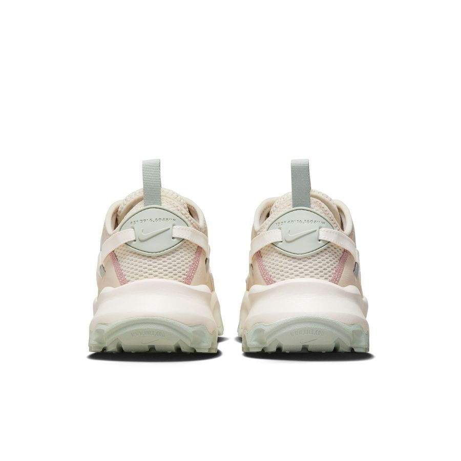 Nike Chaussures TC 7900 - Beige/Blanc Femme