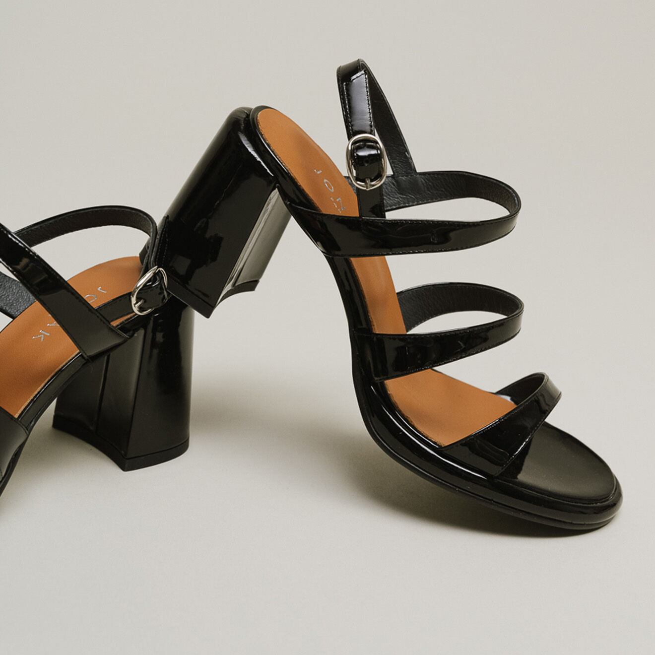 Jonak Sandales en Cuir verni Dessert noires - Talon 8 cm