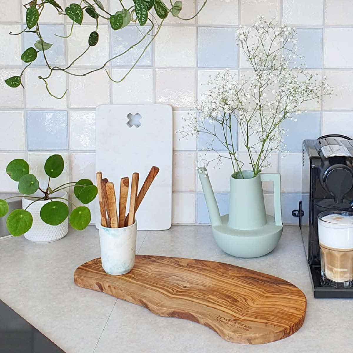 Bowls and Dishes Pure Olive Wood Tapasplank 50 - 55 cm
