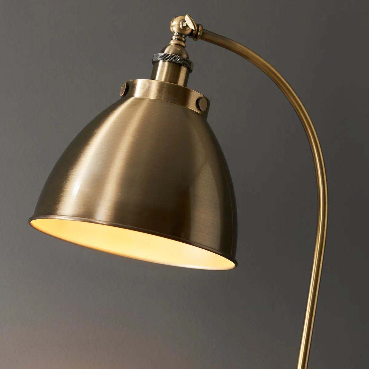 Endon Franklin Lampadaire