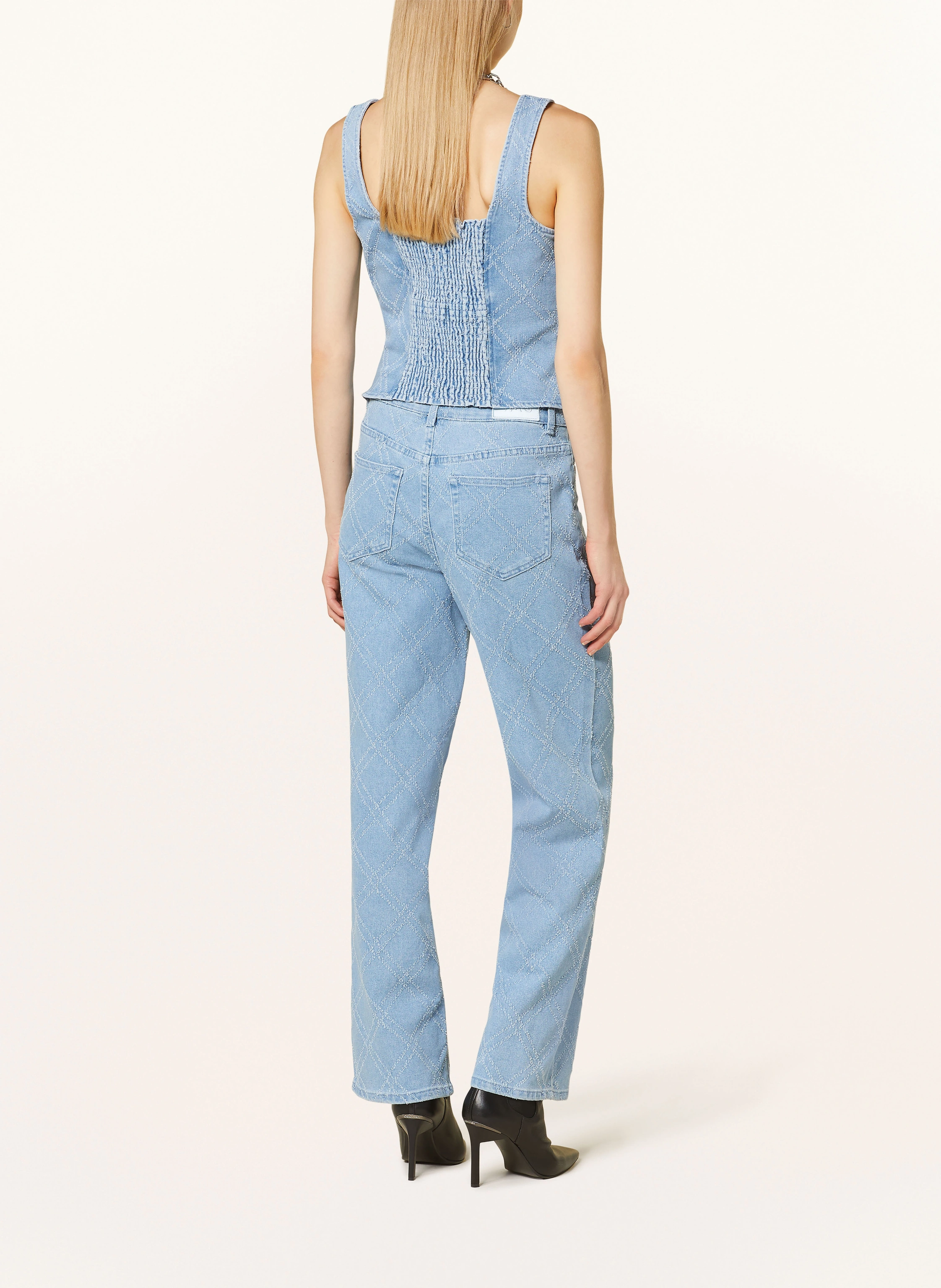 Y.A.S. Straight Jeans