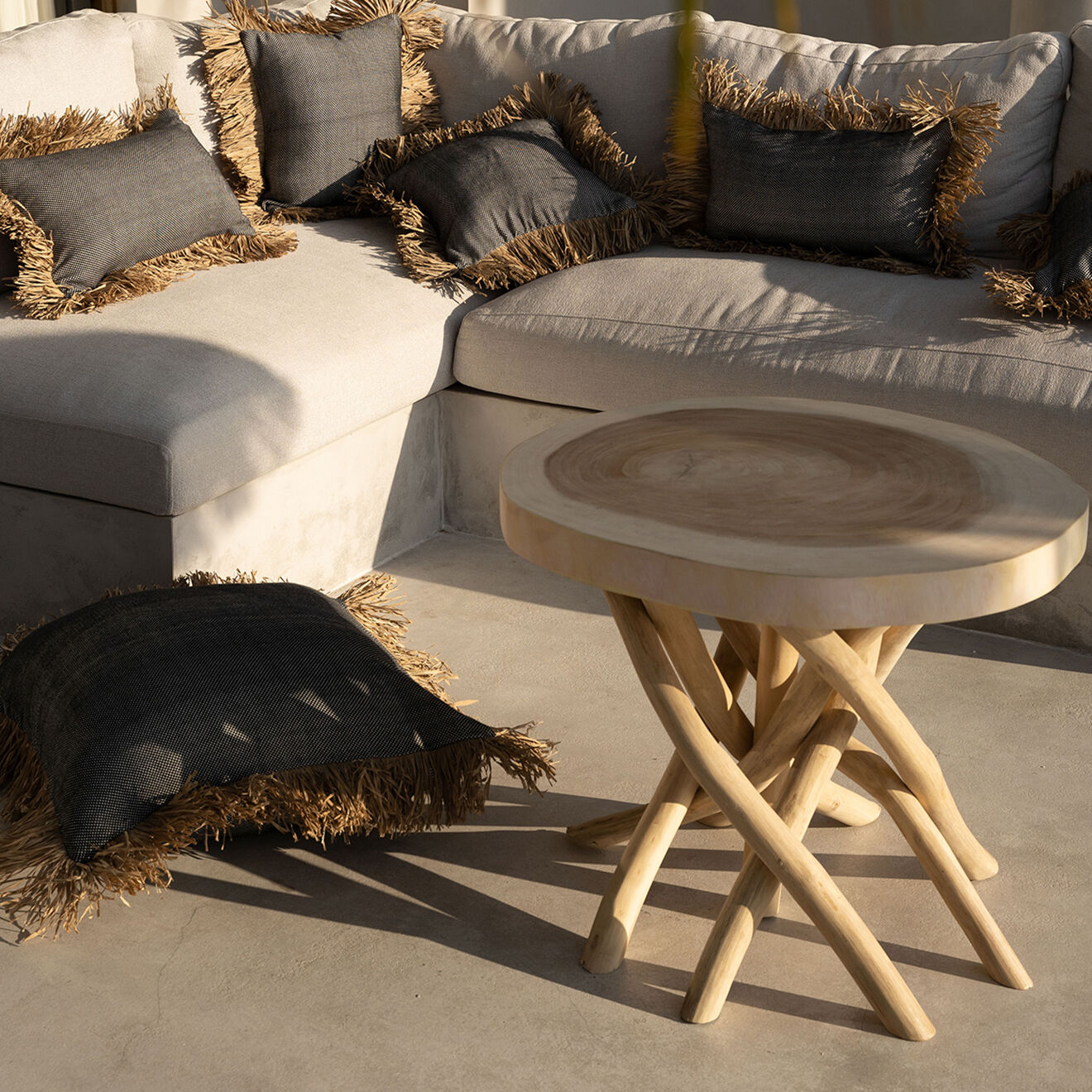 Bazar Bizar Table basse Gili naturel - 60x60x55 cm