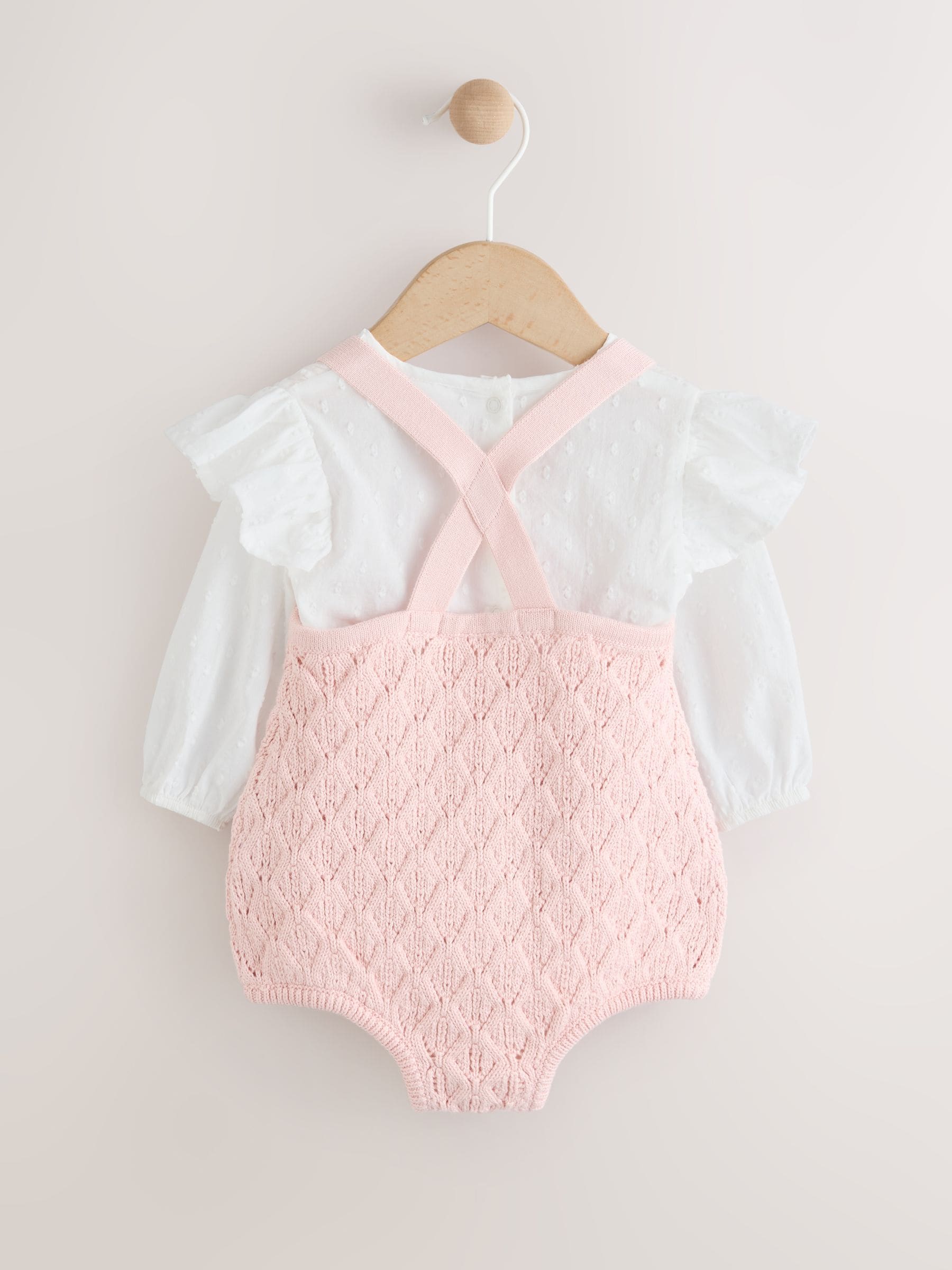 Roze/wit - 3 -delige babyset van rompertje en gebreide bretelbroeken met panty (0mnd-2jr)