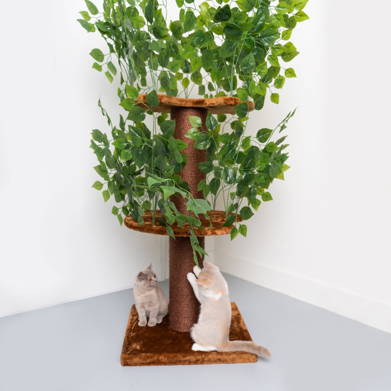 RHR Quality Kratzbaum Design Natural Leaves