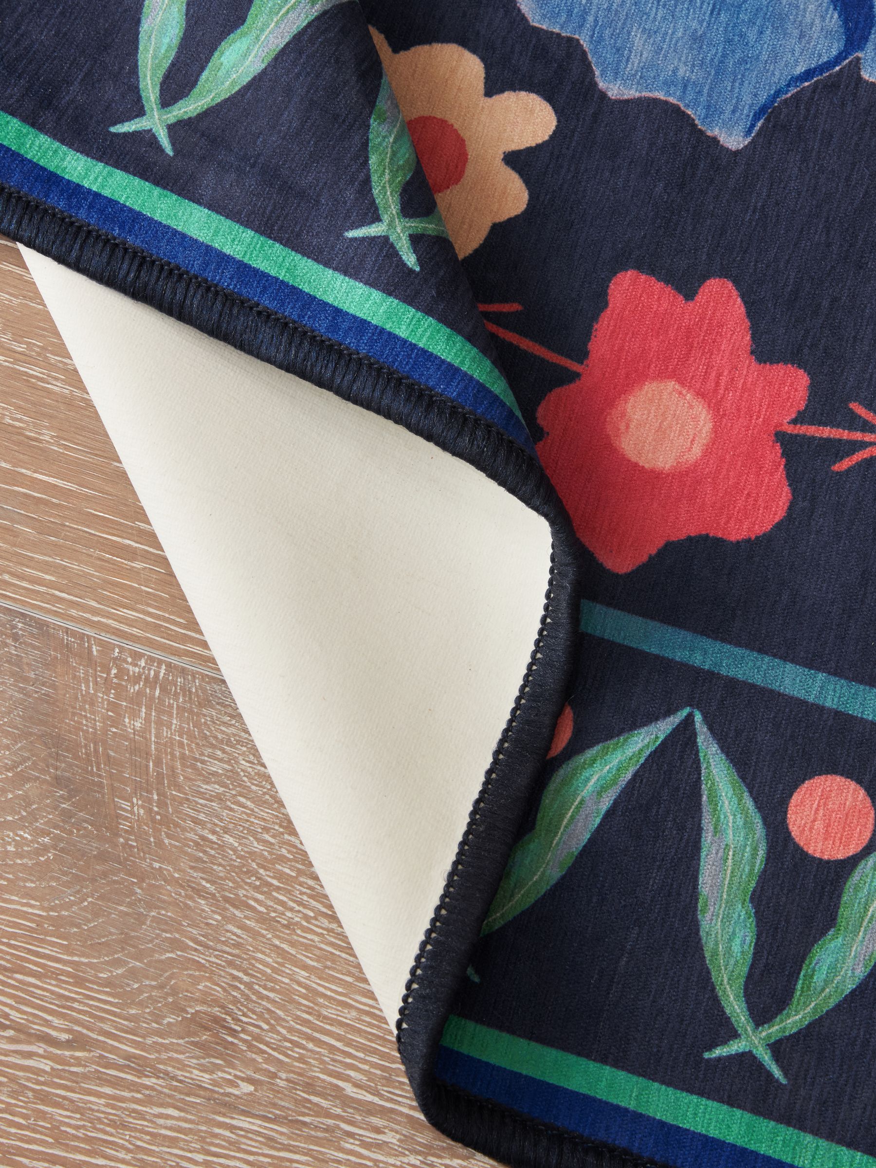 Washable Bettie vloerkleed met bloemenprint
