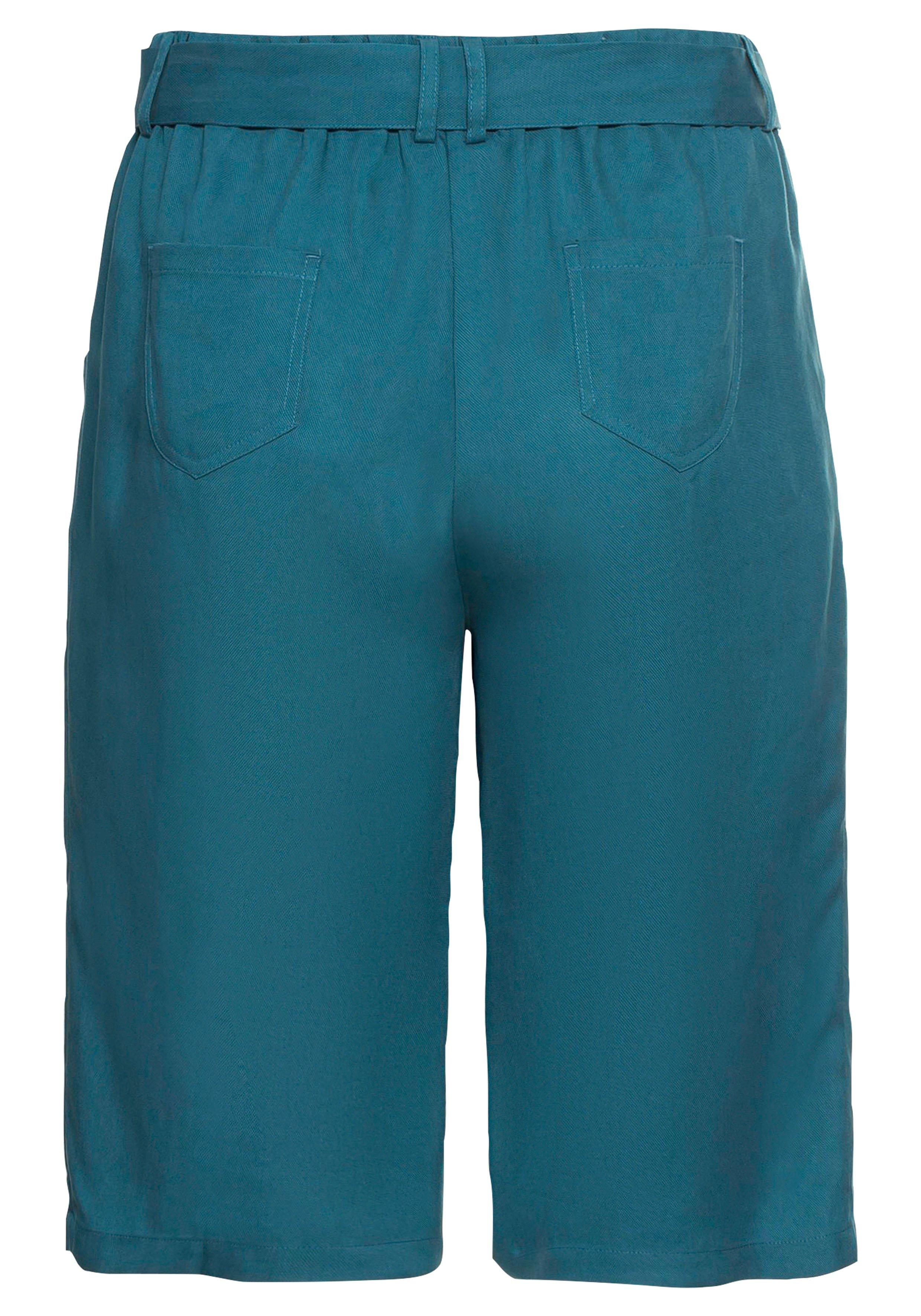 Bermudas mit Stoffgürtel, aus TENCEL™ Lyocell