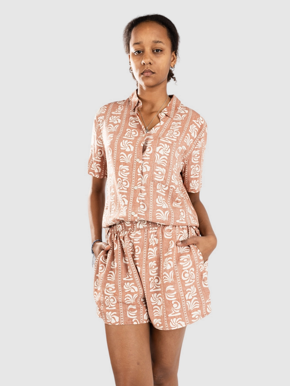 Sisstr Oceanside Woven Shorts henna