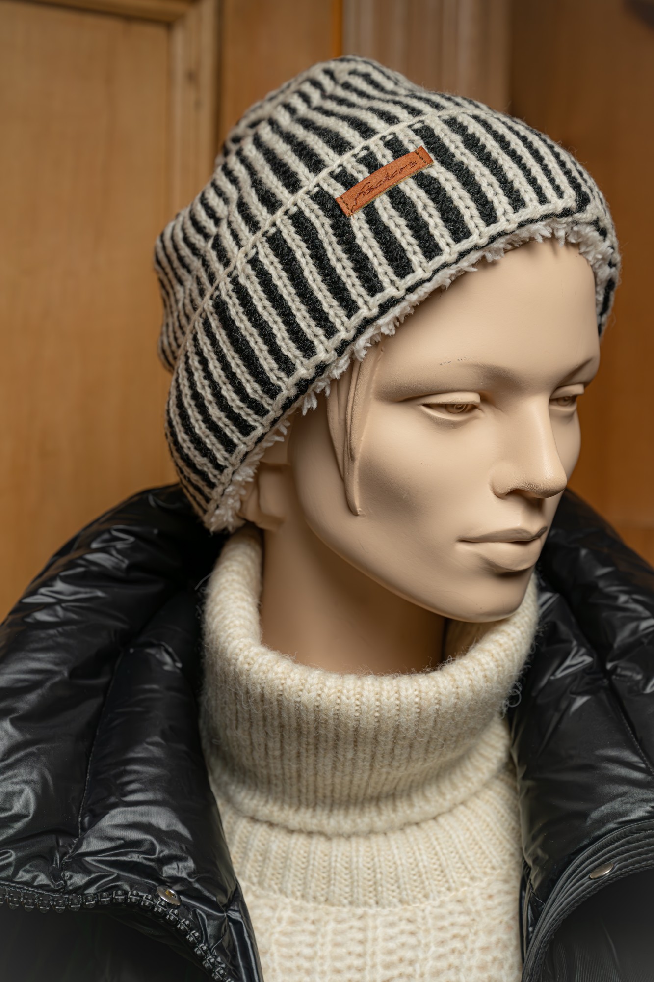 Strickmütze schwarz-weiß günstig bestellen