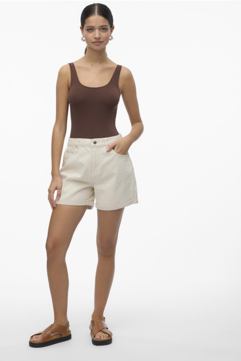 Vero Moda ecru dames korte broek