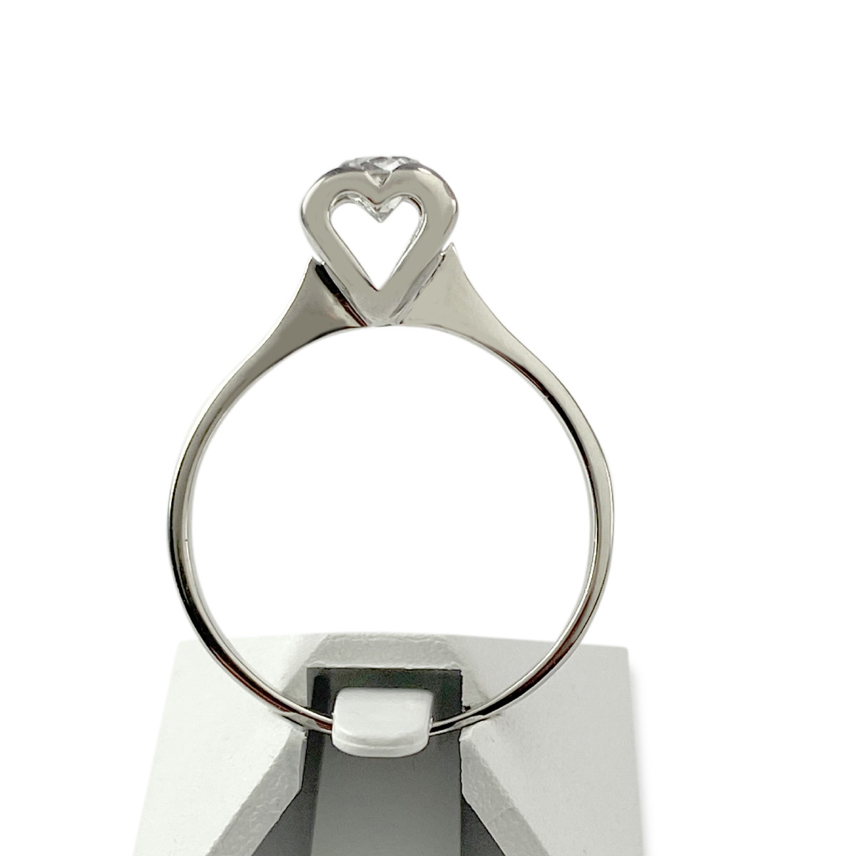 Bague solitaire d'occasion or 750 blanc 0.40 carat