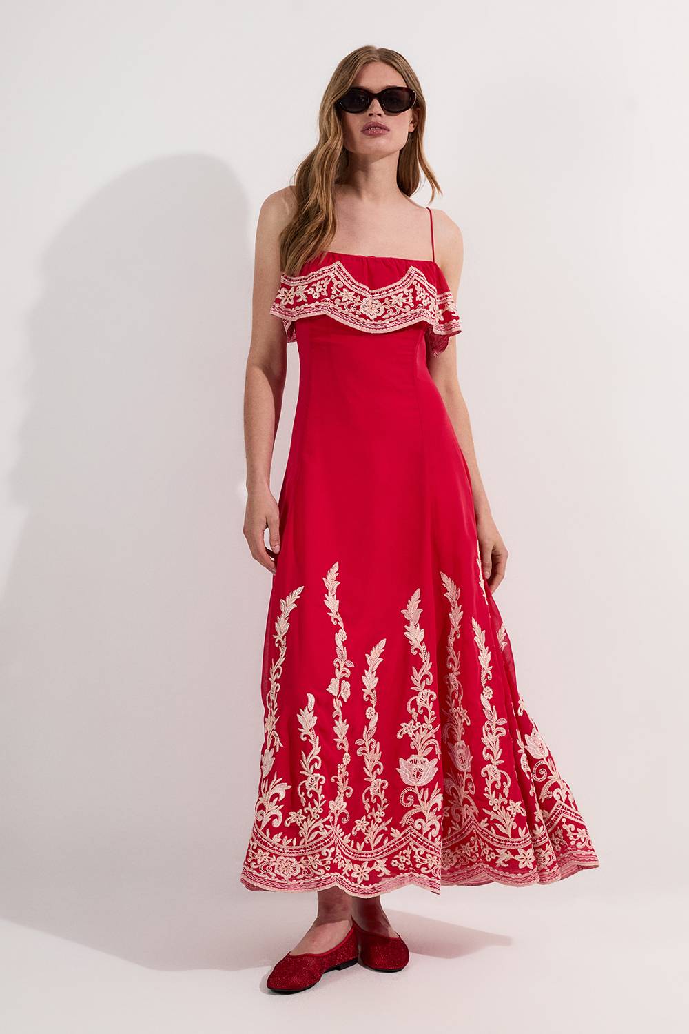KarenMillen Robe Mi-Longue à Bretelles avec Appliqués Brodés