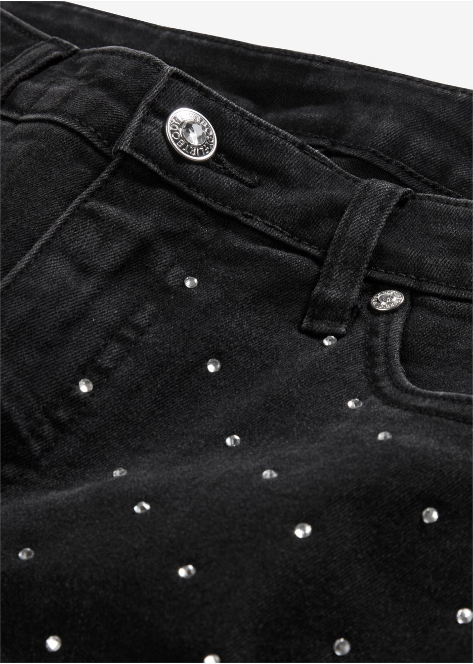 Jean avec application en strass