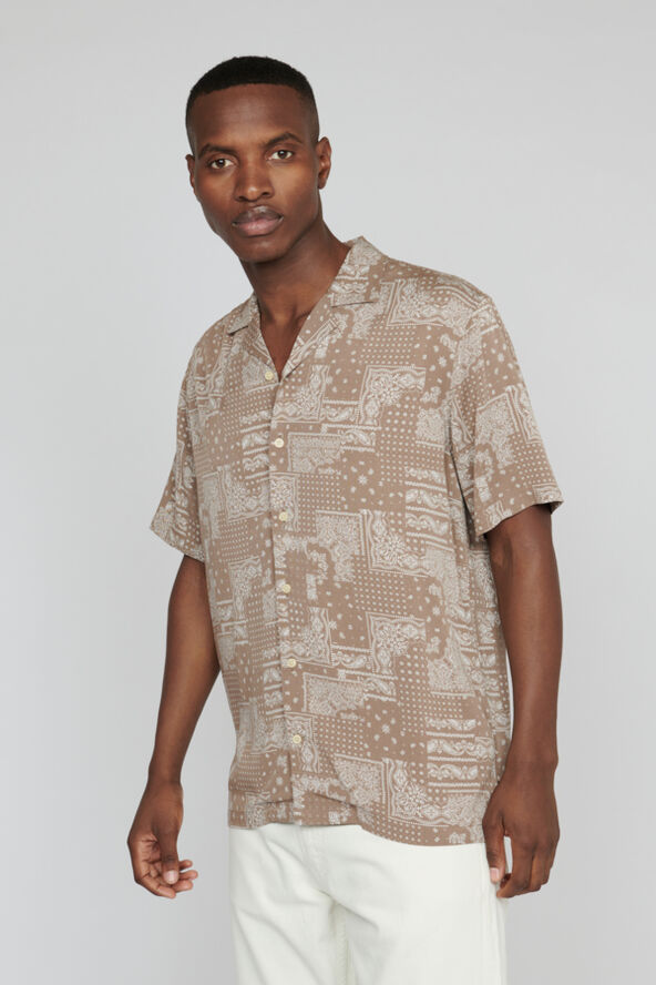 Matinique MAklampo Walnut