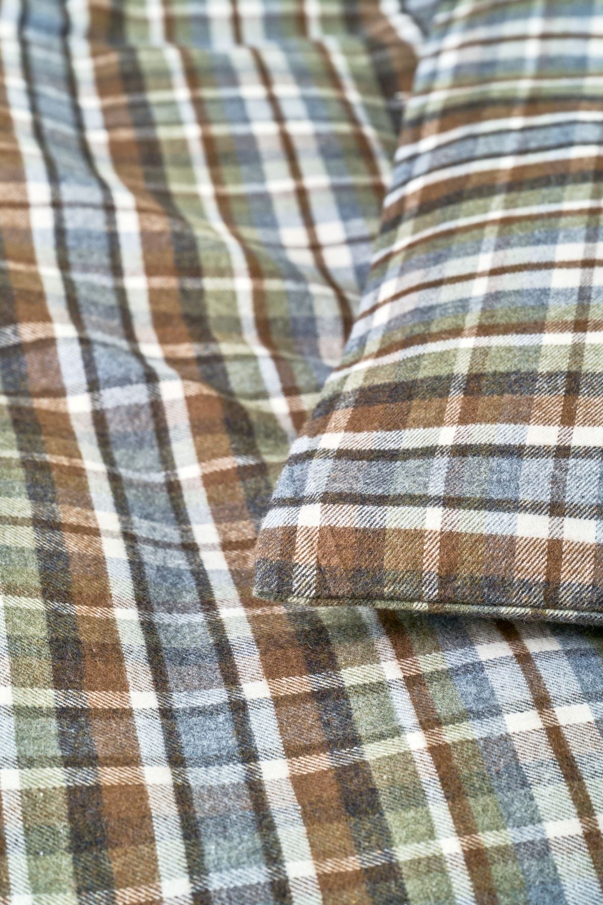 Garnfarget flanell sengesett multi - 140x200 cm