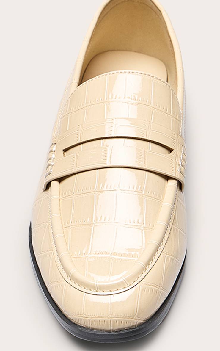 Crème Mocassin À Bout Carré En Synthétique Effet Croco