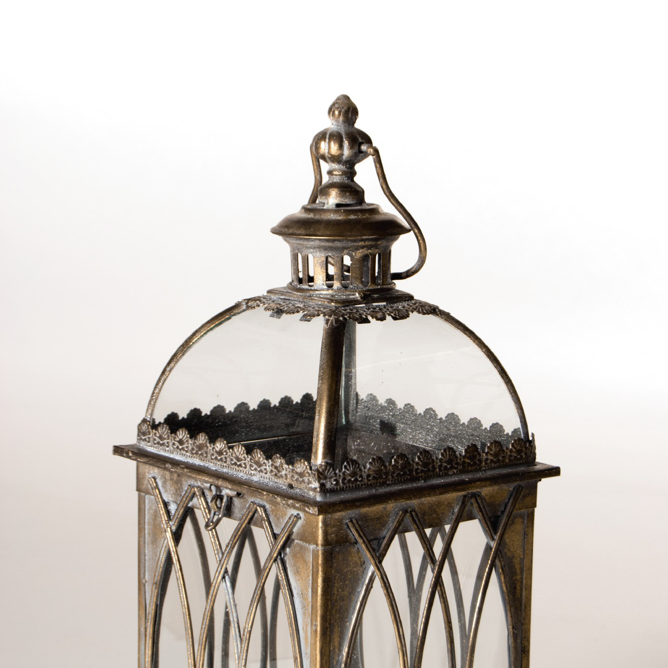 Laterne 'Walsall' aus Metall, antik silber, H 63 cm, L 23 cm, B 23 cm von fischer's lagerhaus