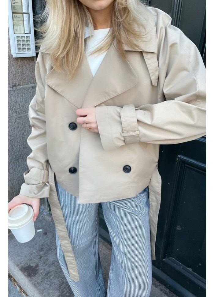 BYIC Almaic Trenchcoat