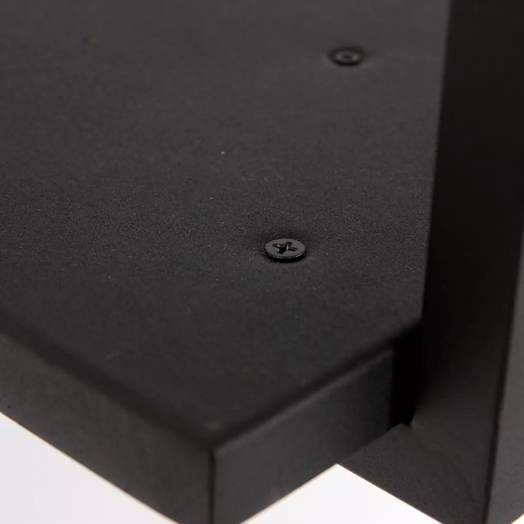 LED-Pendelleuchte Tor