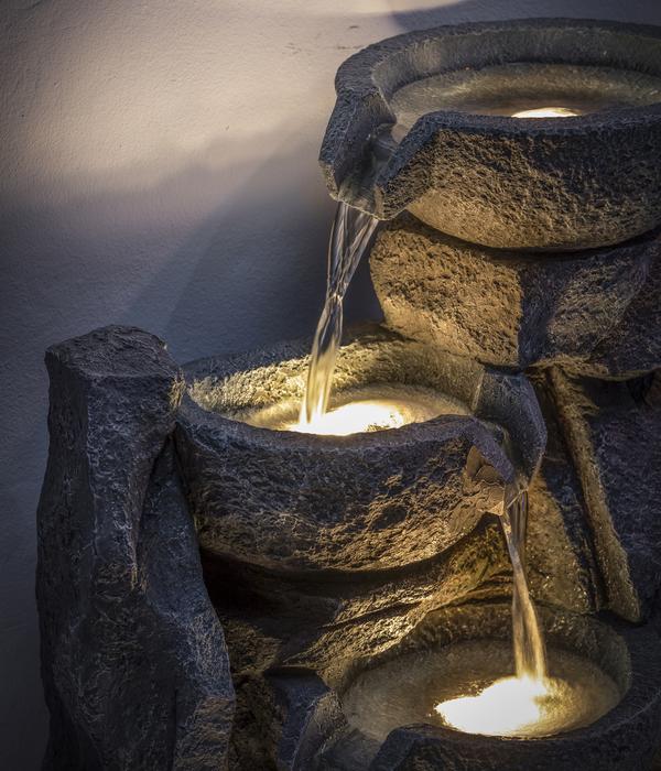 Dehner Polyethylen-Gartenbrunnen Gresta,