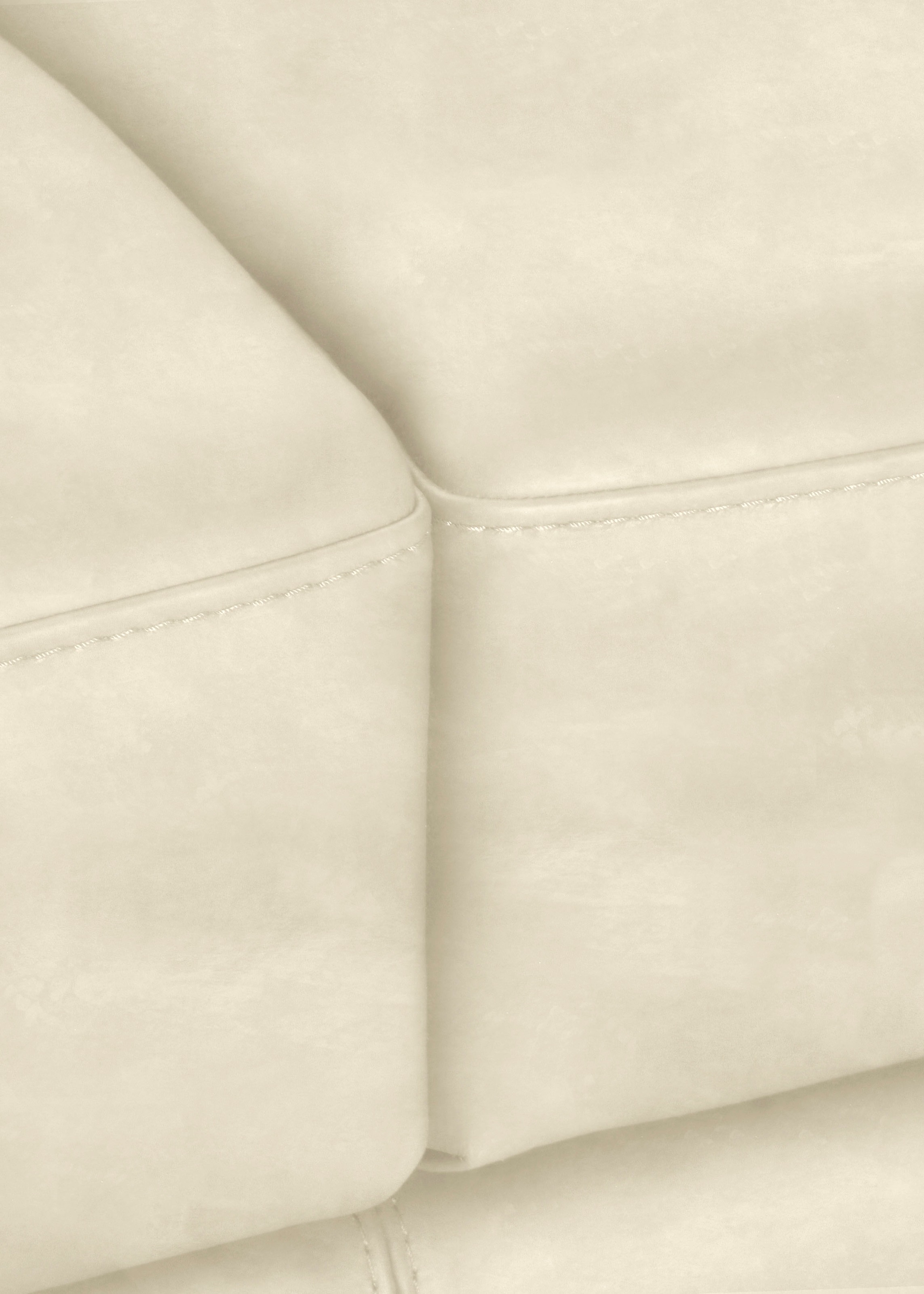 CALIA ITALIA 3-Sitzer »Gaia, Sofa im edlen Design und mit erstklassigem Sitzkomfort« aus pflegeleichtem Luxus-Microfaser Ginevra Hydro Care