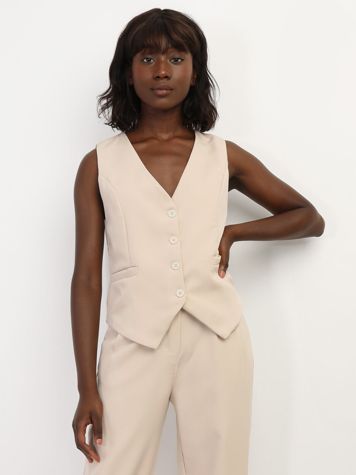 Veston cintré à boutons- Beige