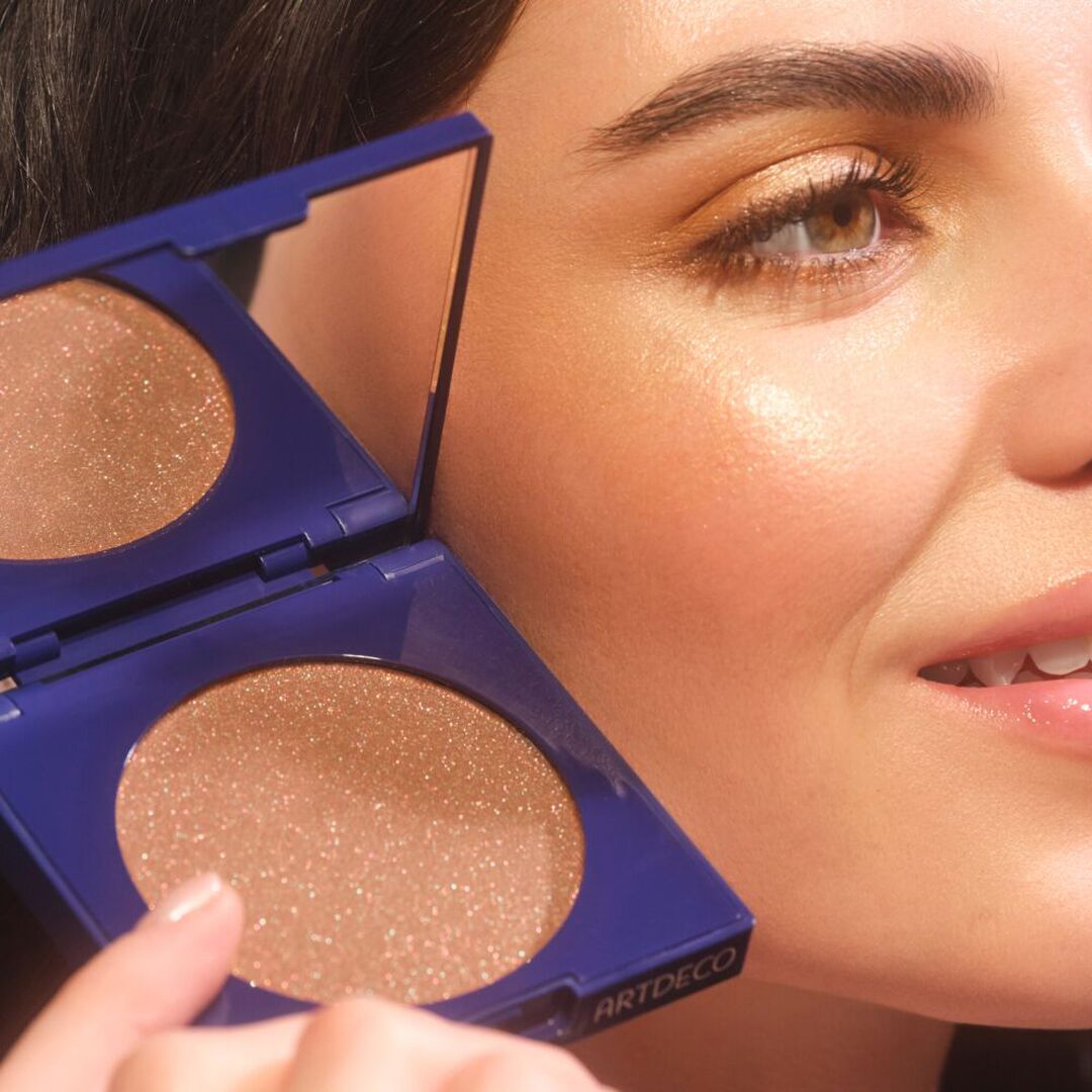 AO BRONZING 2026 Diamond Beauty Powder