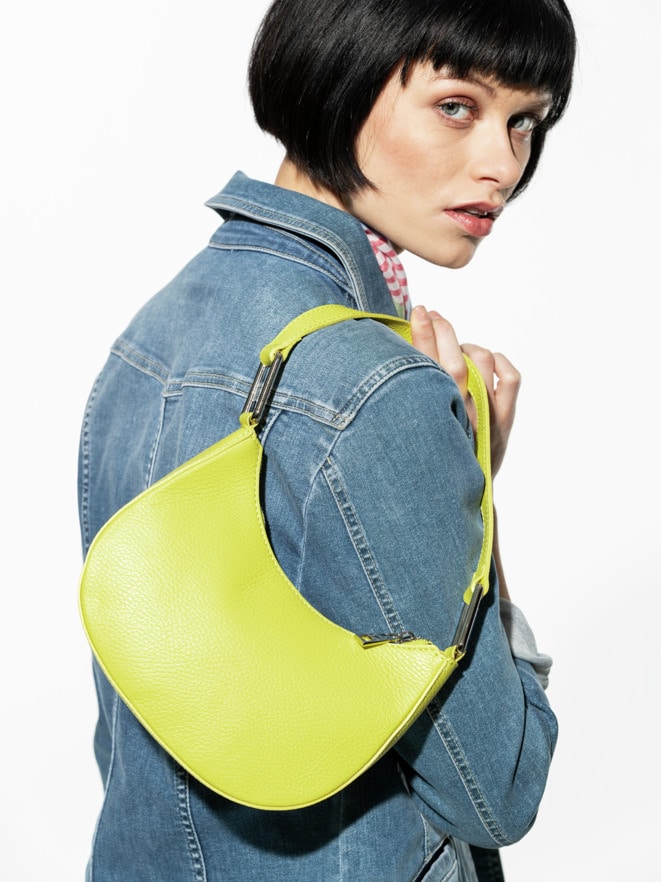 Leder Mini Bananen Handtasche