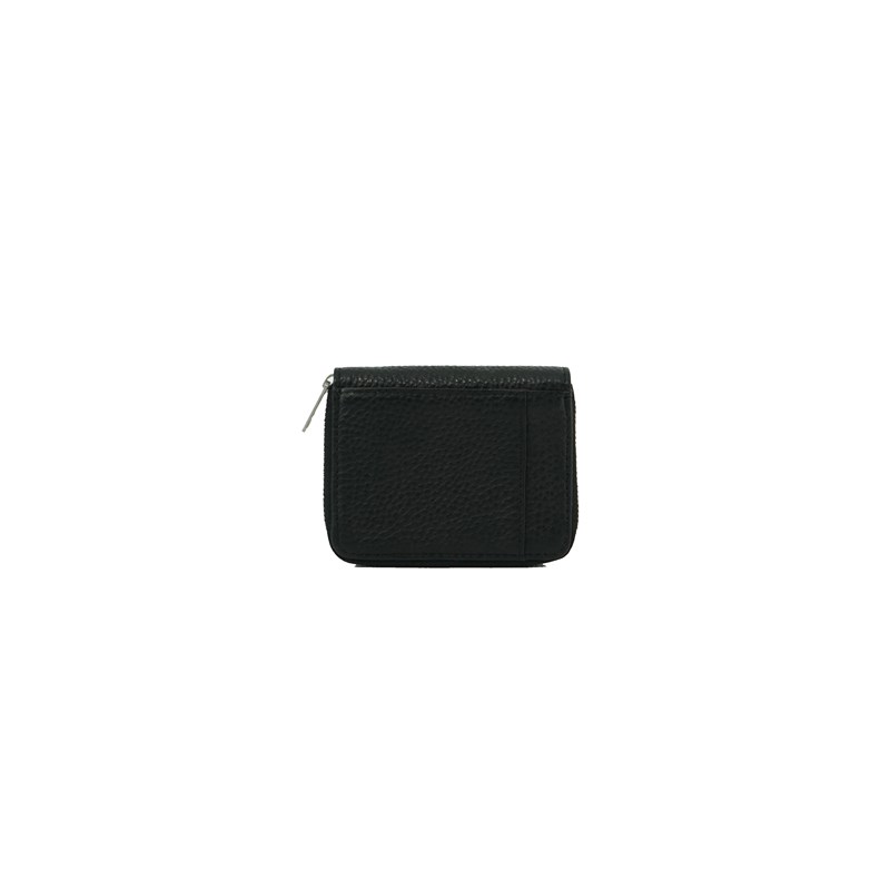Gigi Fratelli<br>Pung Romance