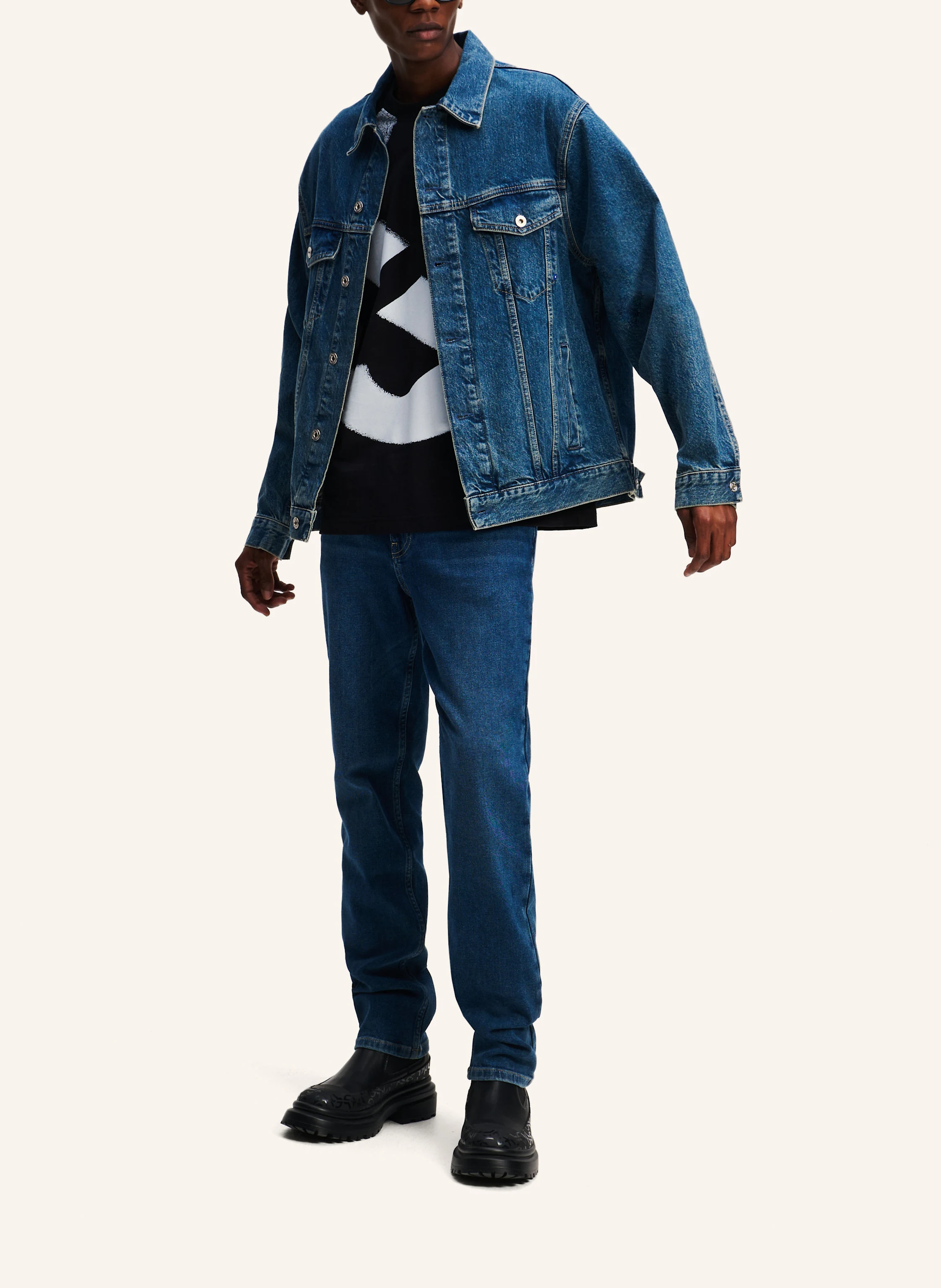KARL LAGERFELD JEANS KLJ MONOGRAM BLEACHED T-SHIRT
