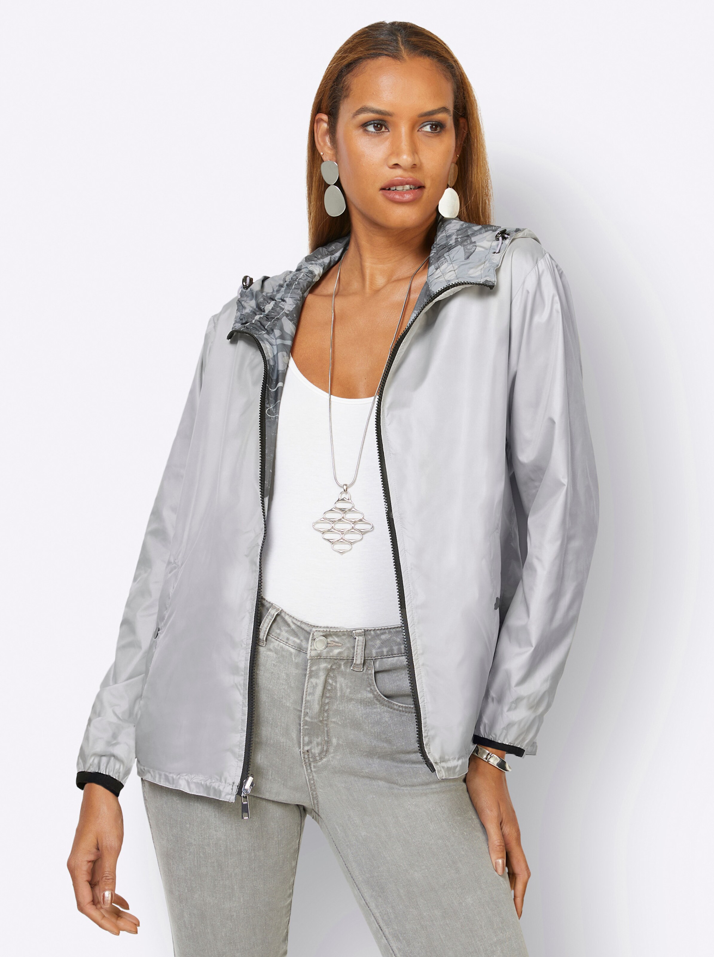 Wendejacke in grau-schwarz-bedruckt