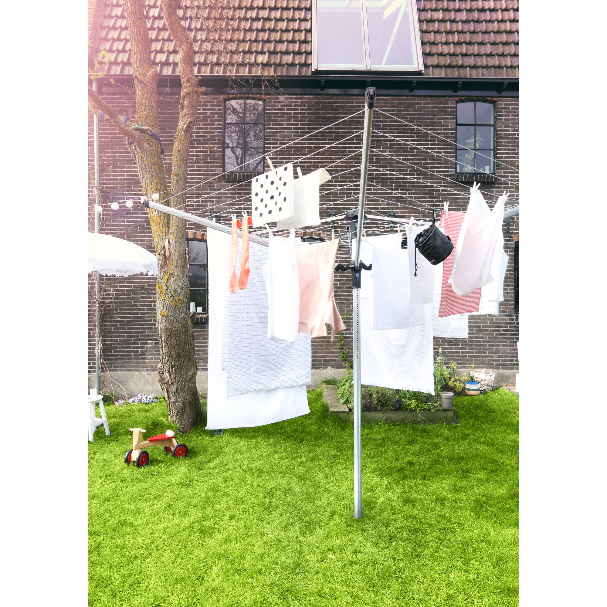 Brabantia Lift-O-Matic Advance Droogmolen 50 m + Betonanker