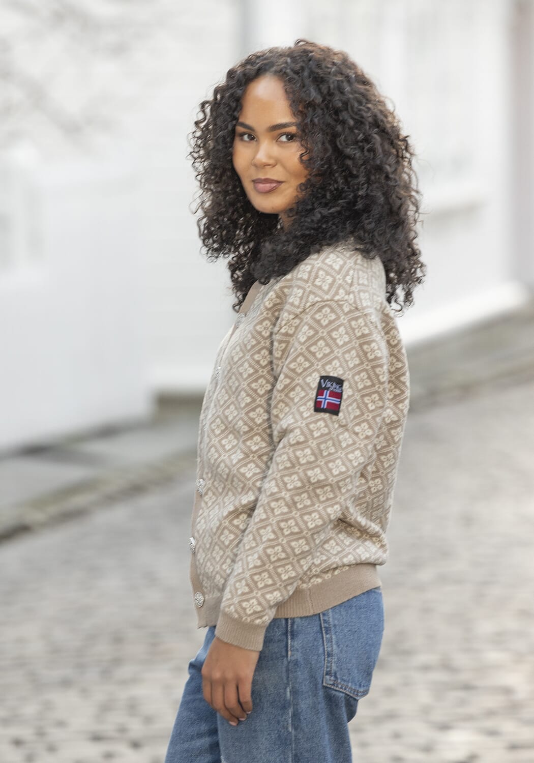 Elida kofte beige/hvit - Viking Of Norway