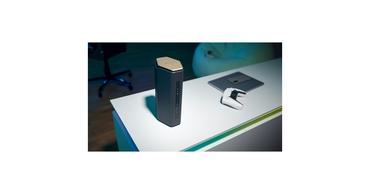 NetgearNighthawk WiFi 7 router RS600  (Zwart)
