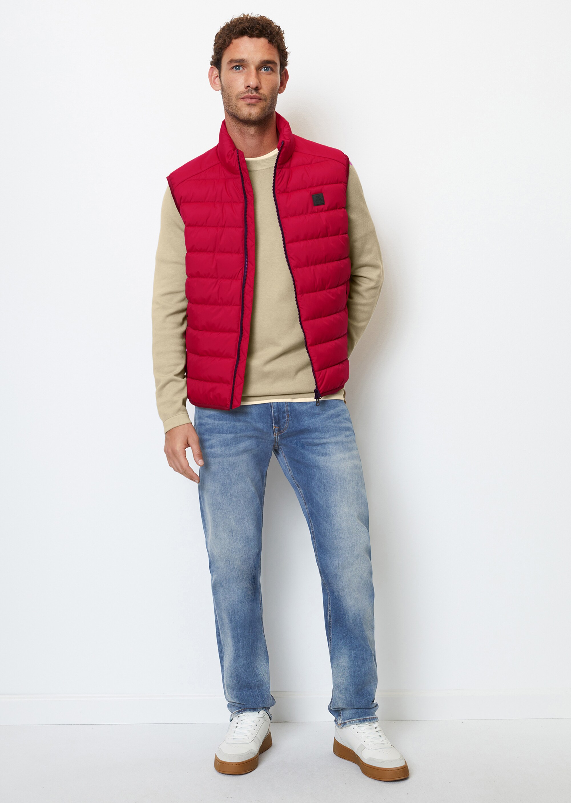 Steppweste regular aus recyceltem Polyester
