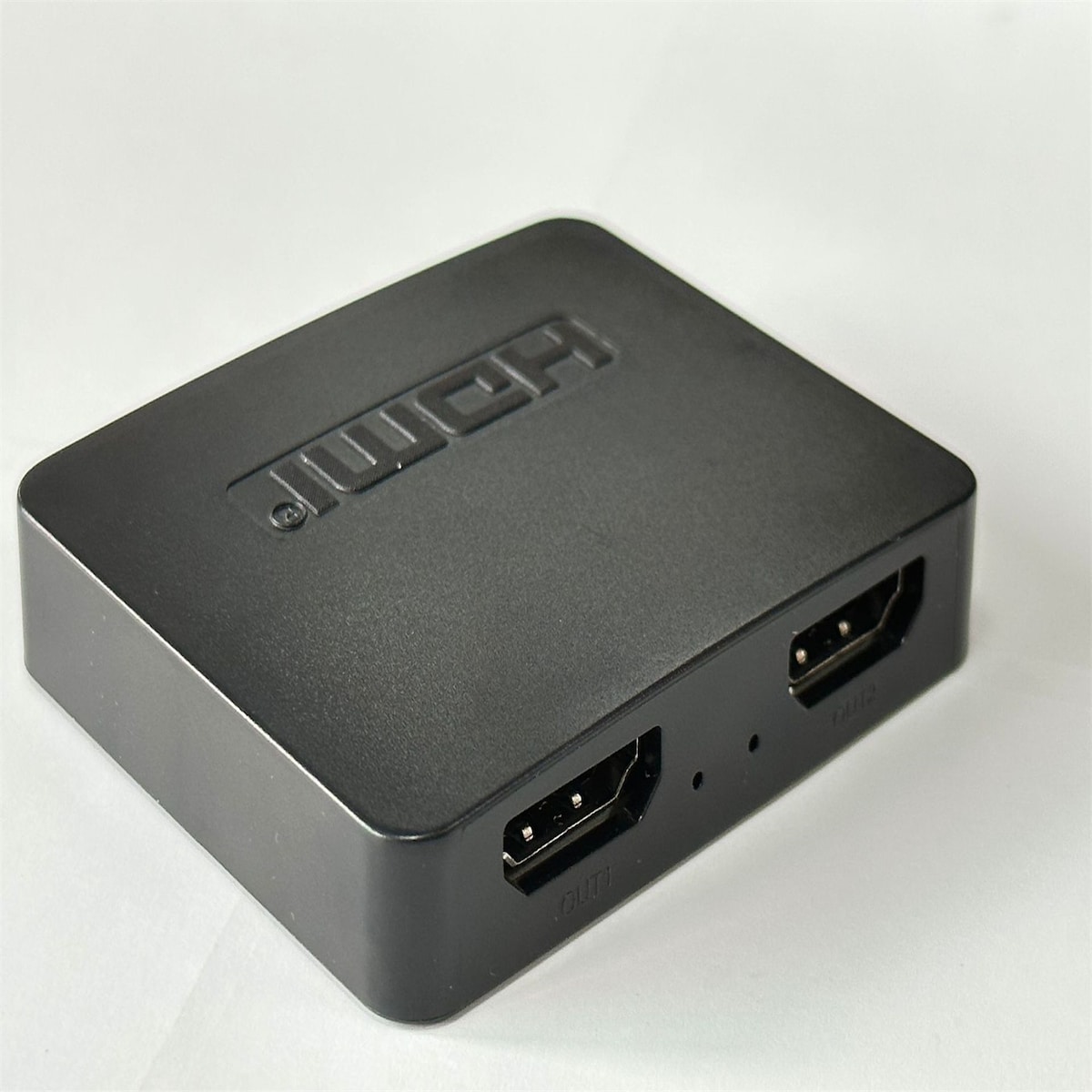 4K HDMI splitter 1 inngang / 2 utganger Sort