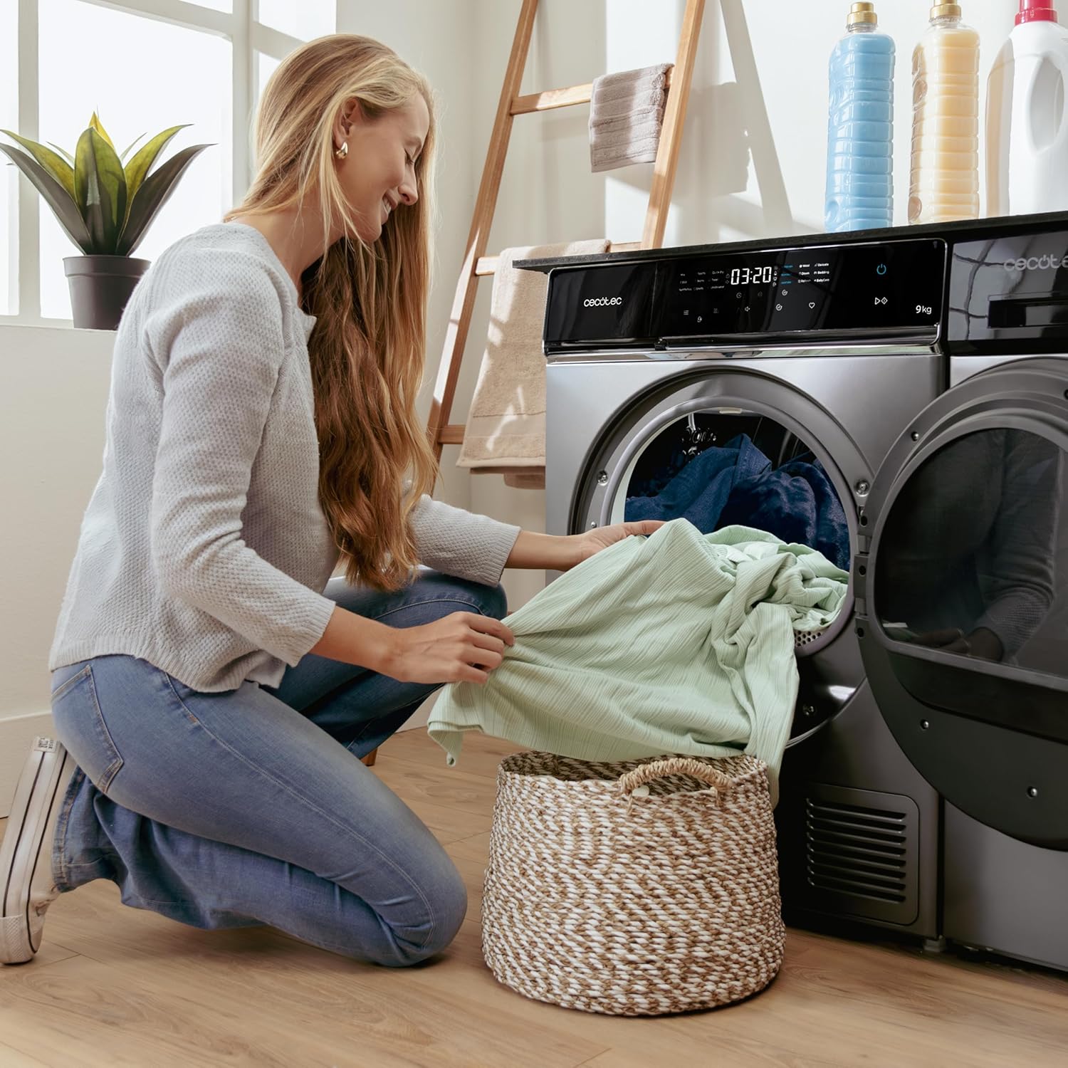 Cecotec Wärmepumpentrockner - 9 kg - Bolero DressCode Dry 9400 Steel A+++. 600W, niedriger Verbrauch, Full Touch, Easy Iron, 15 Programme, automatische Trocknung und Edelstahltrommel