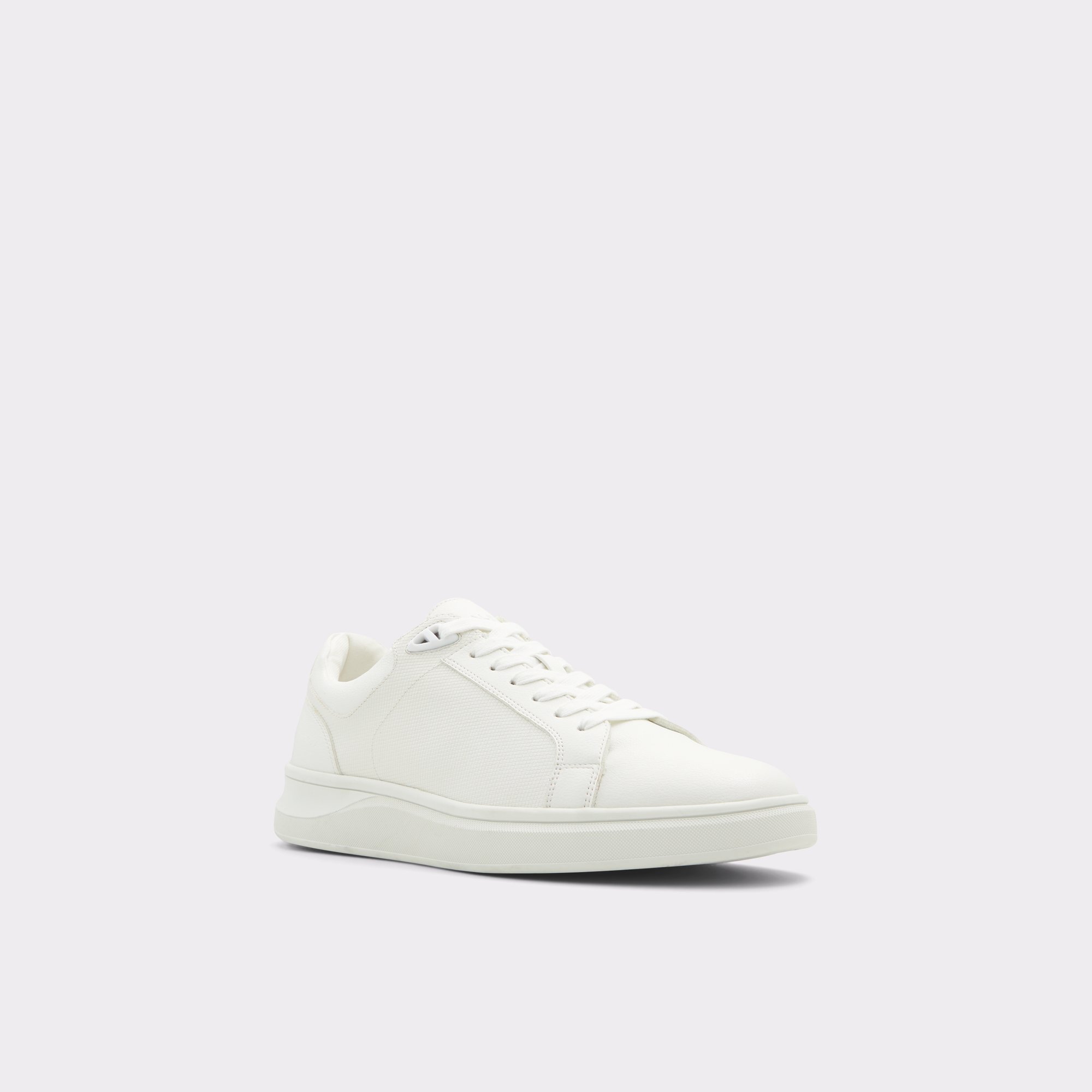 Caecien White Men Low top