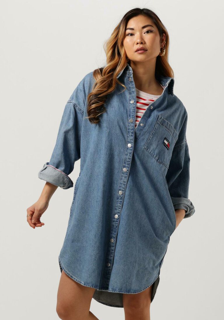 TOMMY JEANS lichtblauwe tommy jeans mini jurk tjw badge denim shirt dress