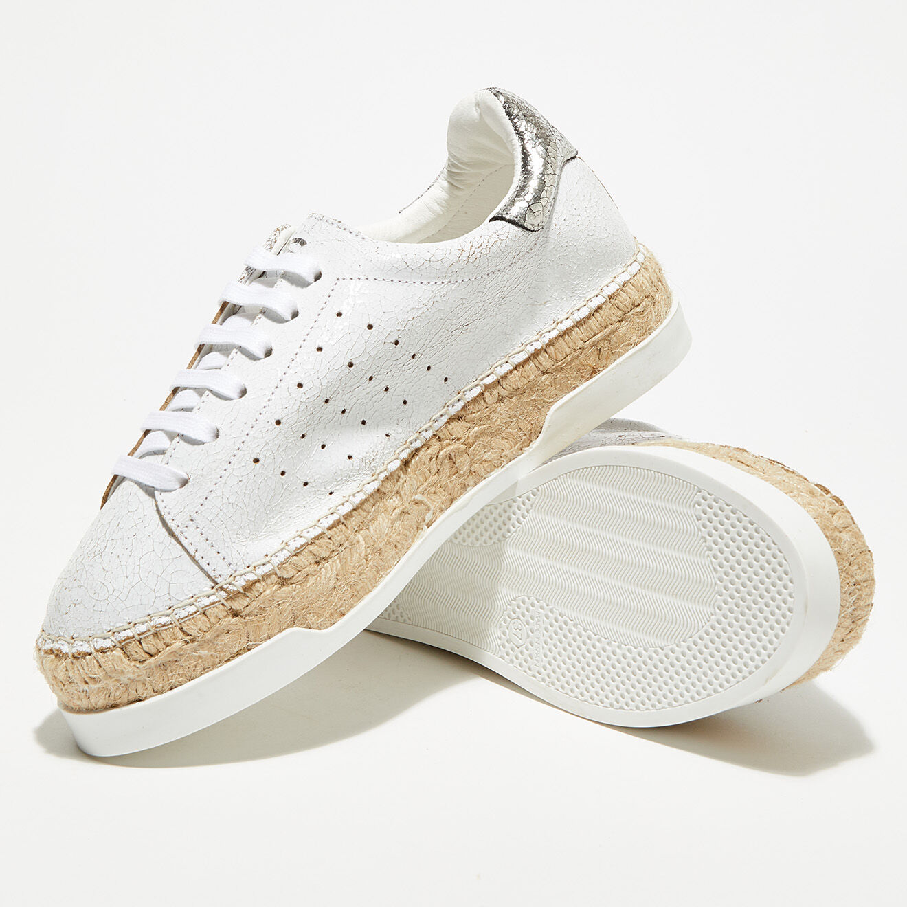 Canal Saint Martin Sneakers en Cuir Lancry Queen argentées