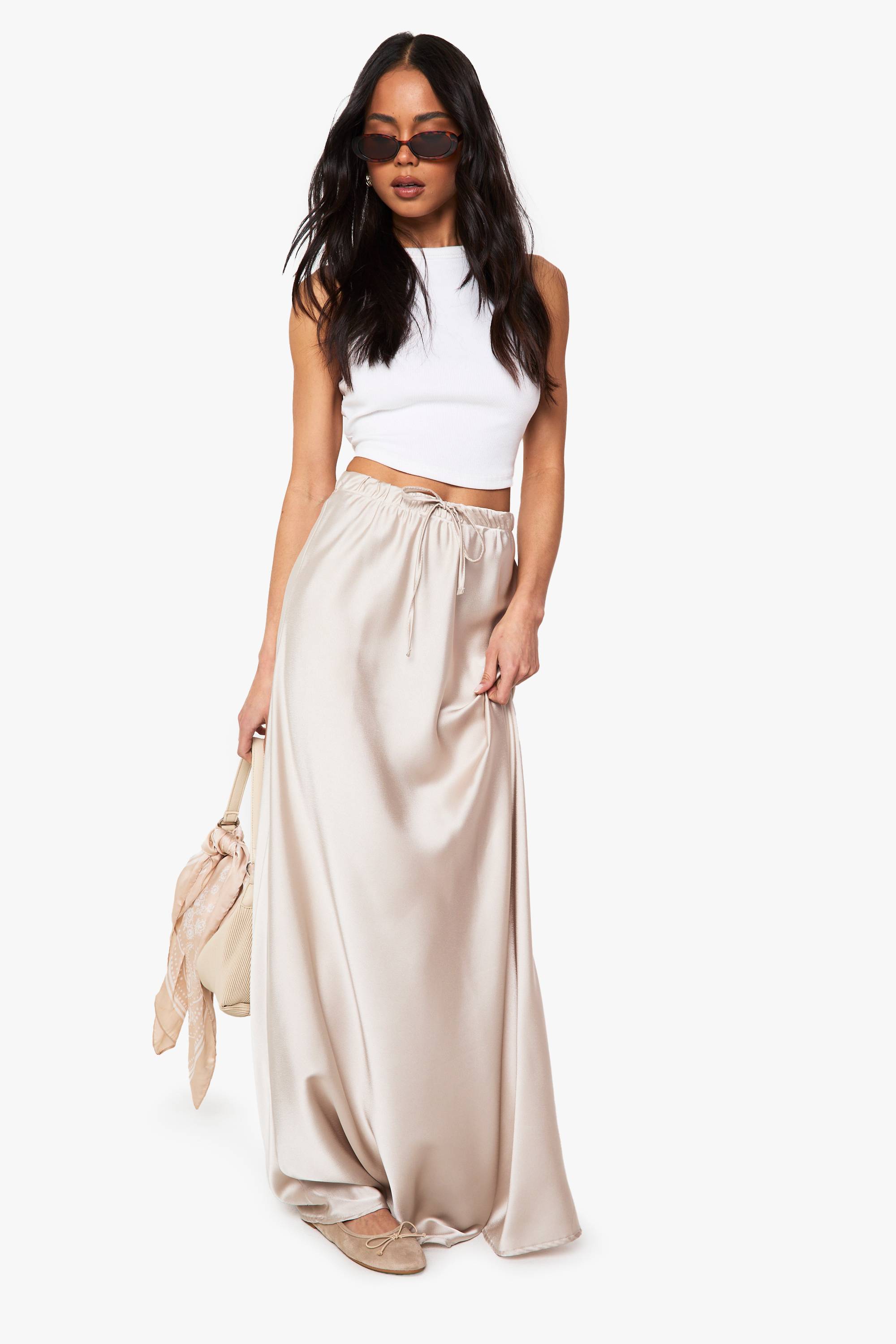 boohoo Jupe-culotte maxi en satin à cordon de serrage