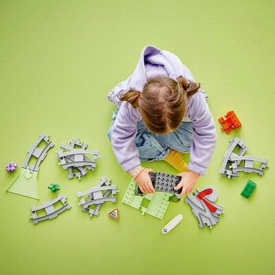 LEGO DUPLO Town 10425 Utvidelsessett med togtunnel og skinner