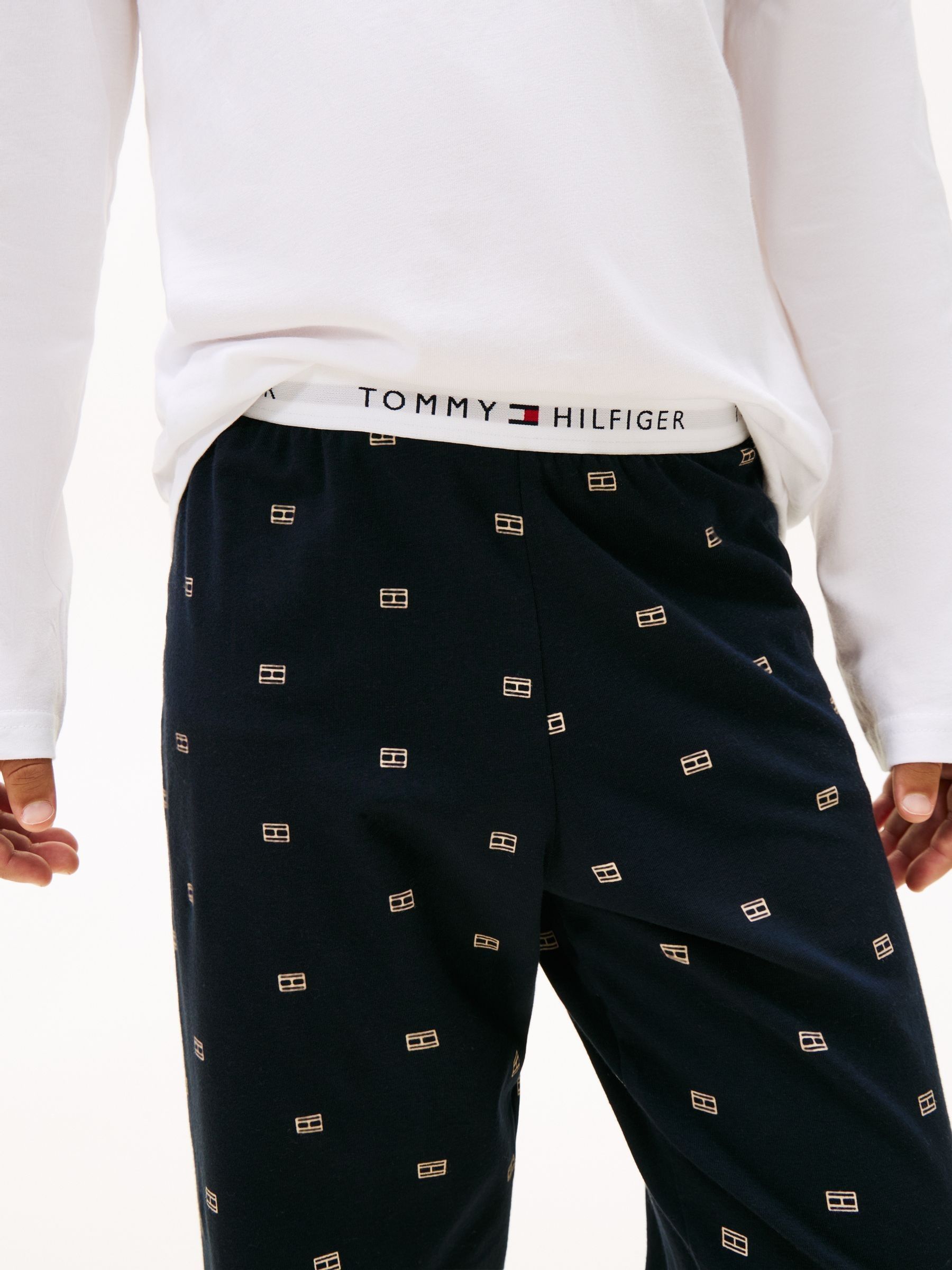 Tommy Hilfiger Essential Long Sleeve Print Pyjamas Set