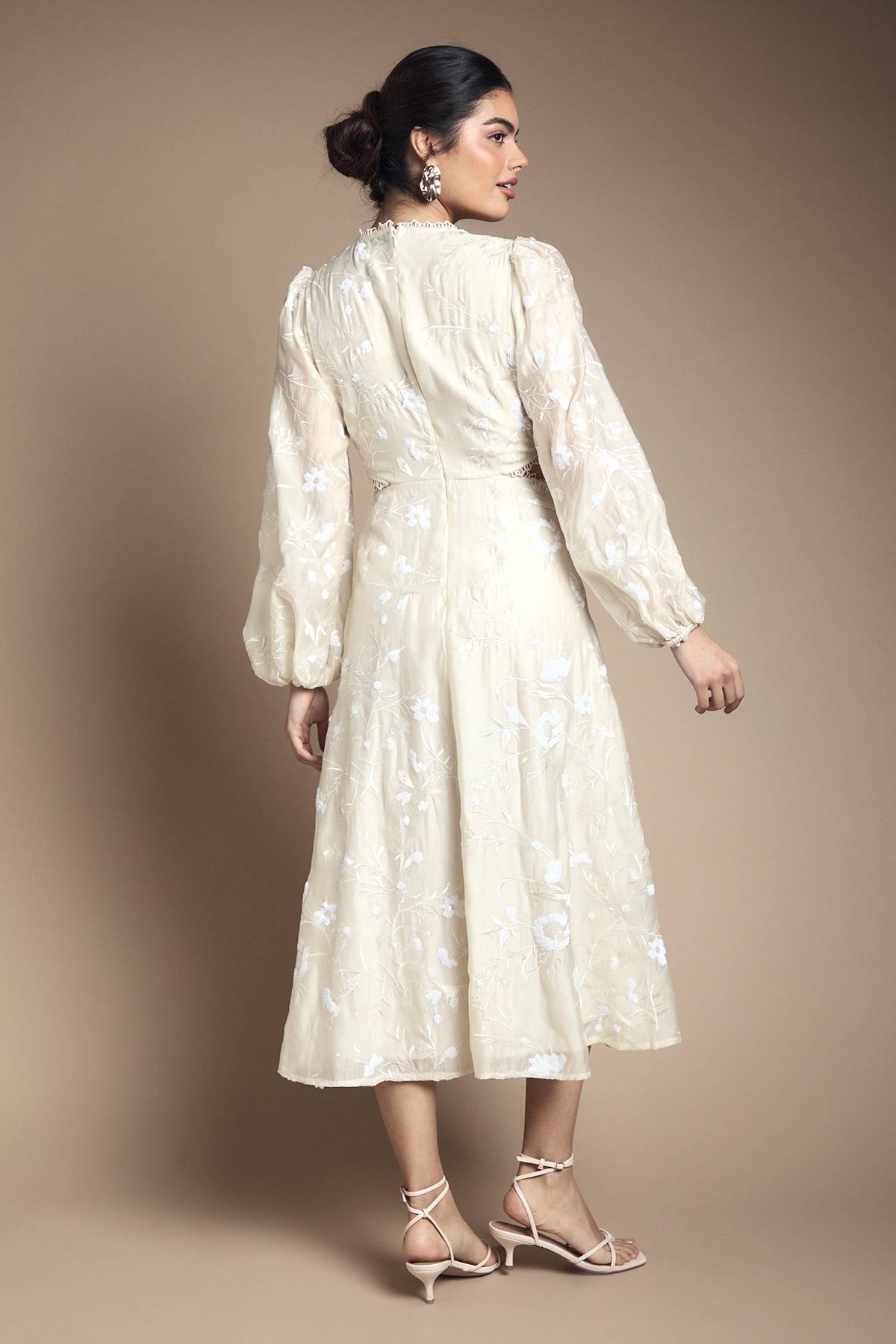 Oasis Robe Midaxi en Mousseline à Sequins et Motifs Floraux
