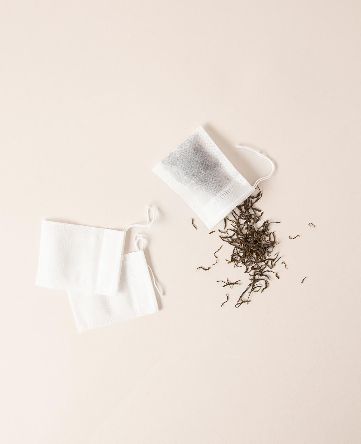 (100er Set) Teebeutel zum Selbstbefüllen DIY Filterbeutel für Losen Tee mit Kordelzug - Weiss