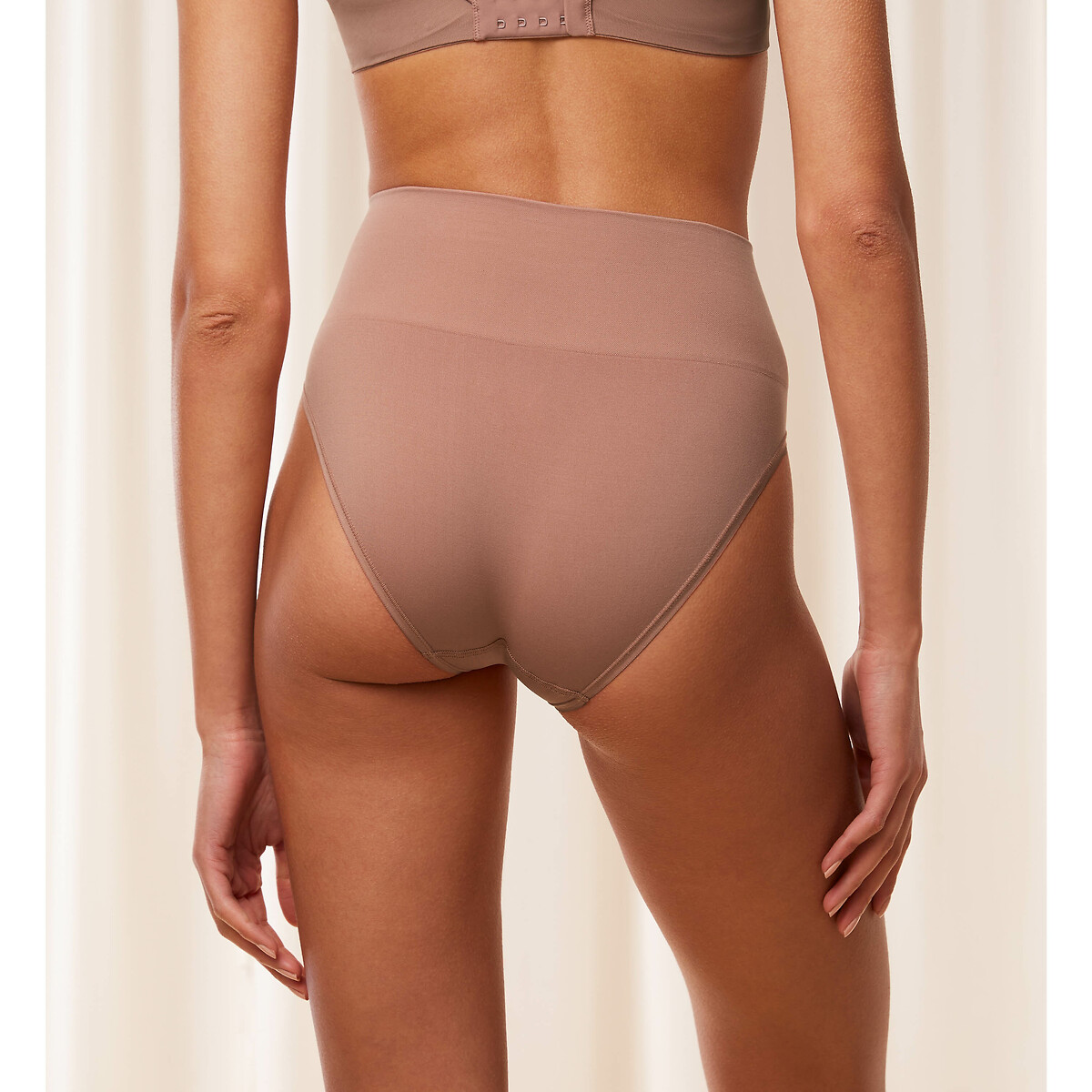 TRIUNFO<br>Maxi slip Soft Sculpt